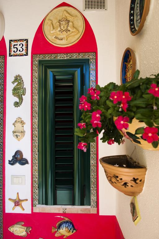 Sabrina Suite Milazzo Rum bild